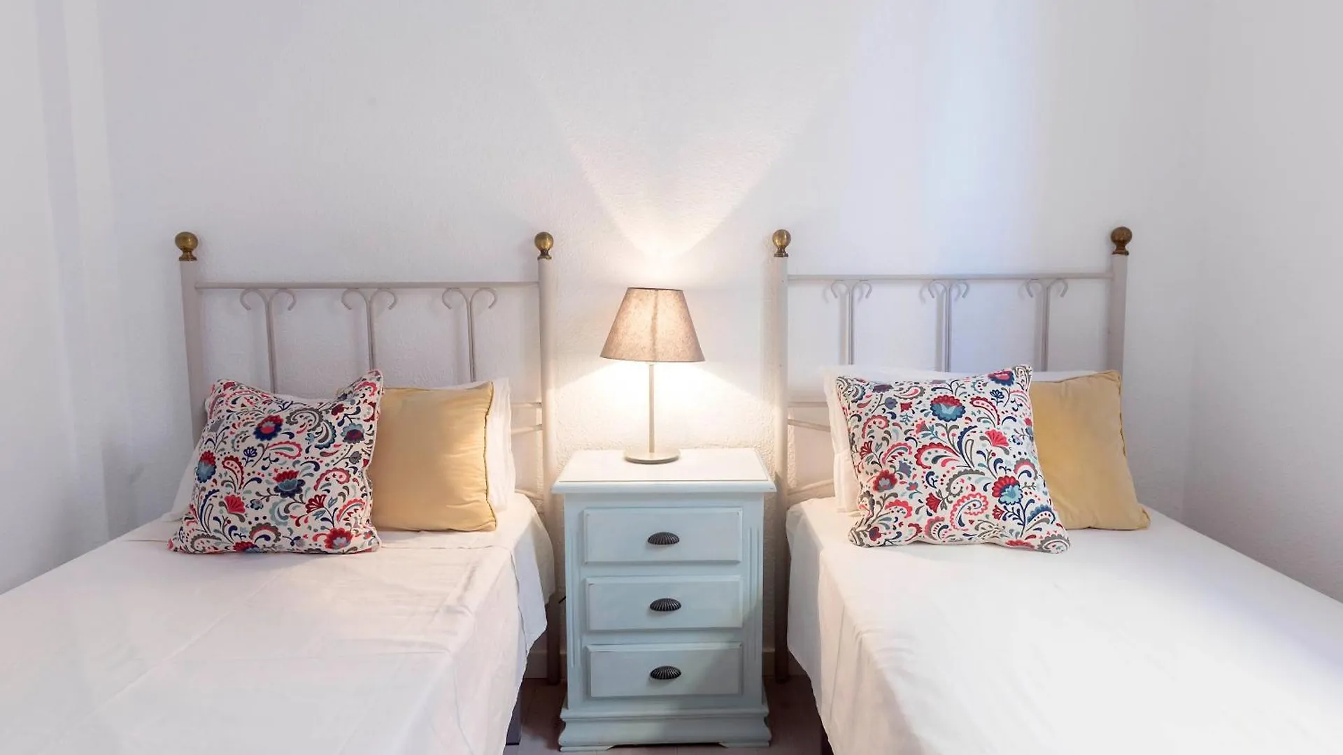 Atico Centro Suitemalaga Apartment